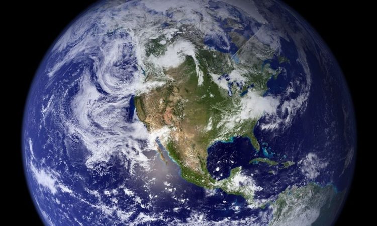 Άντρας βάζει τέλος στην άποψη πως η Γη είναι επίπεδη με μια απλή φωτογραφία