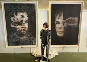 Ανθρωποειδές ρομπότ έκανε το πορτρέτο του Άλαν Τούρινγκ – Πουλήθηκε για 1 εκατ. ευρώ