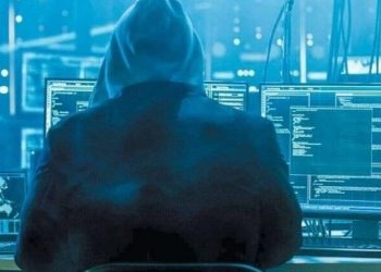 Οι χάκερ στοχεύουν άτομα που πληκτρολογούν αυτές τις έξι λέξεις στους υπολογιστές τους