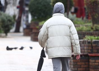 Καιρός: Έκτακτη ειδοποίηση Κολυδά – «Πιάνουν τα μποφόρια, κατεβάστε πανωφόρια»
