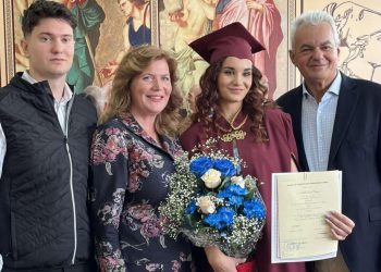 Πτυχίο με “άριστα” από την Ιατρική για την Σταυρούλα Σπαθή