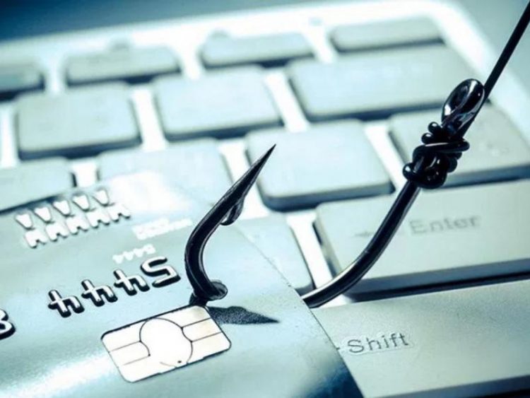 Απάτη μέσω ηλεκτρονικού καταστήματος στη Θεσσαλία: 938 θύματα και ζημία άνω των 360.000 ευρώ
