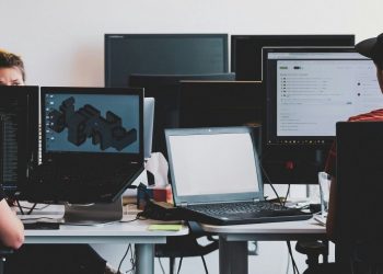Πώς η Τεχνητή Νοημοσύνη αλλάζει τον εργασιακό χώρο;