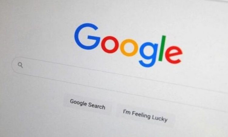 Ζευγάρι γκούγκλαρε αυτές τις τέσσερις λέξεις – Τους… μάζεψε η αντιτρομοκρατική