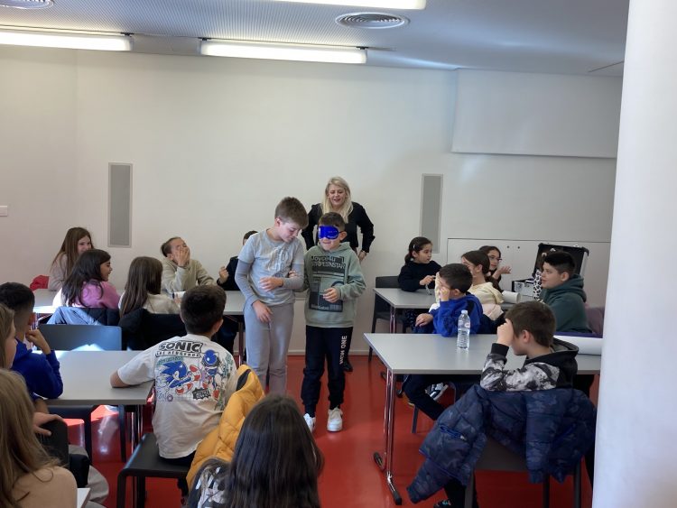 Βιβλιοθήκη Καλαμπάκας: Εκπαιδευτική δράση με την Ε’ τάξη του 2ου Δημοτικού Σχολείου Καλαμπάκας
