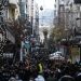 Εορταστικό ωράριο: Πώς λειτουργούν εμπορικά καταστήματα και σούπερ μάρκετ σήμερα Δευτέρα