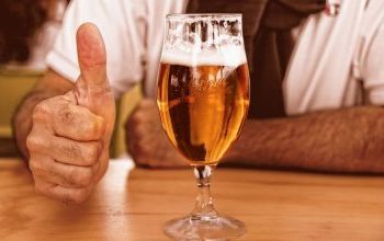Τα οφέλη της καθημερινής κατανάλωσης μπύρας, σύμφωνα με τους ειδικούς