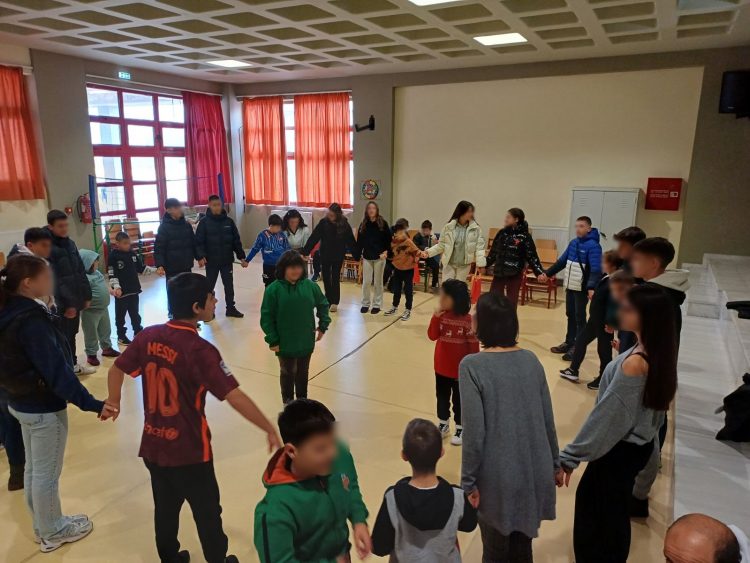 Μοιράστηκαν αγάπη οι μαθητές του 7ου Πειραματικού Γυμνασίου Τρικάλων