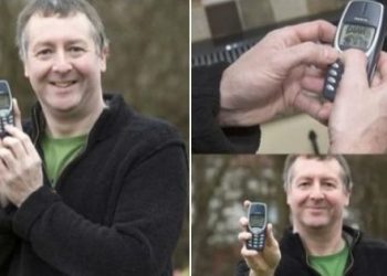 Απίστευτο: Βρήκε το χαμένο του Nokia 3310 έπειτα από 22 χρόνια και είχε ακόμα μπαταρία