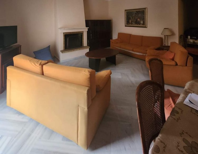 ΕΝΟΙΚΙΆΖΕΤΑΙ επιπλωμένο διαμέρισμα 100τμ κοντά στην Αστυνομία