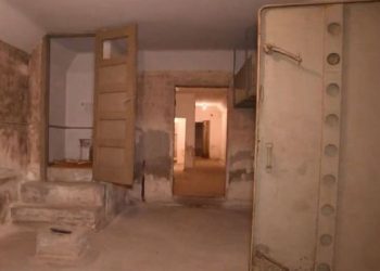 Το καταφύγιο στην «καρδιά» του Πειραιά που κατασκευάστηκε το 1940 και διατηρείται σε καλή κατάσταση