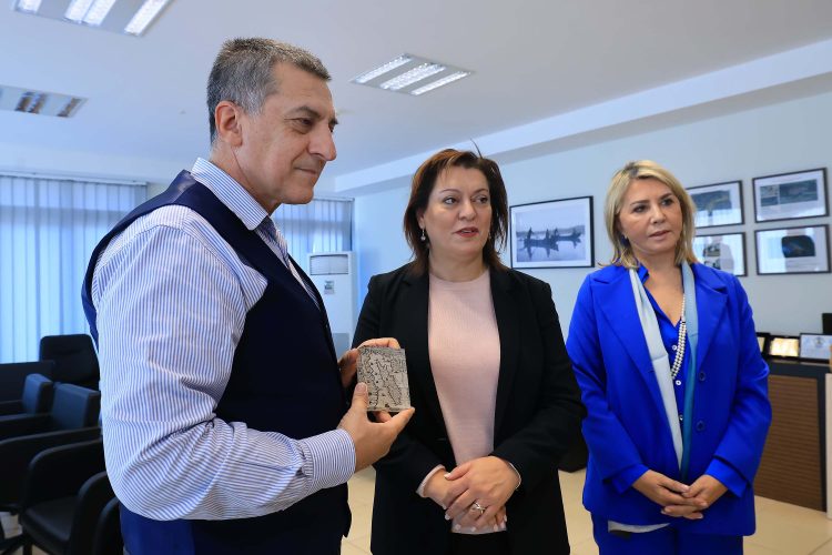Επίσκεψη της Υπουργού Παιδείας της Κύπρου στον Περιφερειάρχη  Θεσσαλίας
