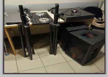 Φοιτητές διοργάνωσαν υπαίθριο πάρτι σε ταράτσα και συνελήφθησαν από αστυνομικούς