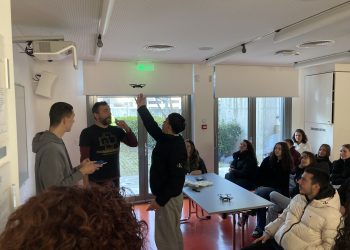 Βιβλιοθήκη Καλαμπάκας: Επίσκεψη 1ου Γενικού Λυκείου Τρικάλων