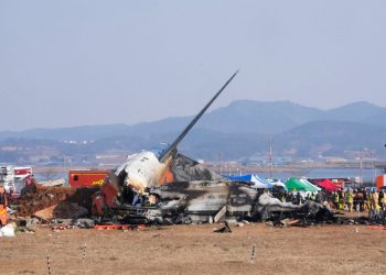 Σε αυτή την θέση του αεροπλάνου μπορεί να σωθείς σε περίπτωση συντριβής