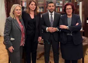 Την επικαιροποίηση των πρωτοκόλλων συνεργασίας για παροχή δωρεάν νομικής βοήθειας σε θύματα έμφυλης και ενδοοικογενειακής βίας, υπέγραψε με τους δικηγορικούς συλλόγους της χώρας, η Υφυπουργός Κατερίνα Παπακώστα- Παλιούρα