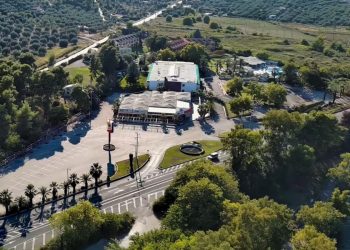 ΛΕΒΕΝΤΗΣ: Η εμβληματική ταξιδιωτική στάση στην Εθνική Οδό που έχουν επισκεφτεί όλοι οι Έλληνες -Δείτε πώς είναι σήμερα