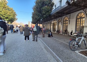 Λίγο πριν το τέλος του χρόνου: Τα Τρίκαλα σε εορταστικούς ρυθμούς | VIDEO
