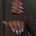 Strawberry Milk Nails: Η τάση που θα βλέπουμε παντού τους επόμενους μήνες