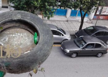Viral: Η πατέντα που σκέφτηκε Λαρισαίος για να …καβατζώσει θέση πάρκινγκ (ΕΙΚΟΝΕΣ)