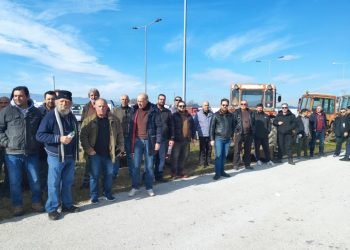 Ξεκίνησαν και στα Τρίκαλα οι αγροτικές κινητοποιήσεις χωρίς ωστόσο την αναμενόμενη συμμετοχή
