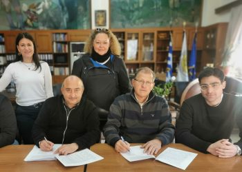Υπογράφτηκε στον Δήμο Τρικκαίων η σύμβαση για την απομάκρυνση μπαζών από σπίτια πλημμυροπαθών περιοχών