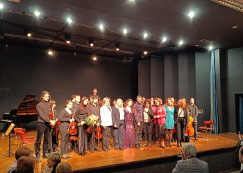 Με ιδιαίτερη επιτυχία εορταστική συναυλία της ΣΟΝ Τρικάλων