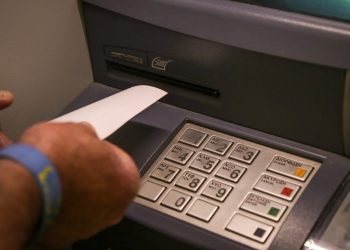 Συντάξεις χηρείας: Τι θα συμβεί με παλιούς και νέους δικαιούχους