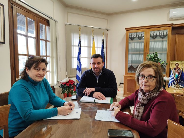 Στον Δήμαρχο Μετεώρων Λευτέρη Αβραμόπουλο η Γενική Διευθύντρια Αρχαιοτήτων και Πολιτιστικής Κληρονομιάς του Υπουργείου Πολιτισμού Δρ. Ολυμπία Βικάτου