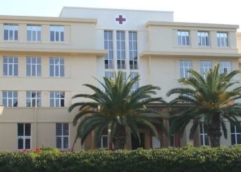 Έπεσε ασανσέρ στον «Ερυθρό Σταυρό» – Τέσσερις τραυματίες
