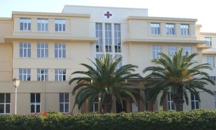 Έπεσε ασανσέρ στον «Ερυθρό Σταυρό» – Τέσσερις τραυματίες