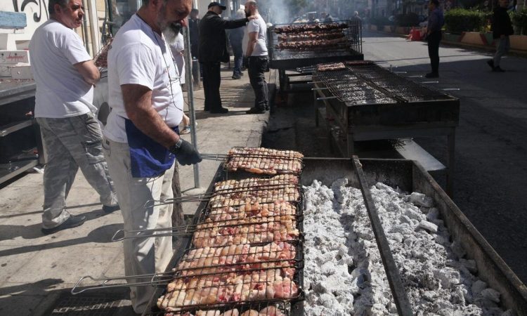 Ισπανία: Ένας νεκρός από έκρηξη στο λιμάνι της Βαρκελώνης