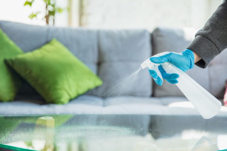 Deep cleaning: Πώς να καθαρίσεις σε βάθος κάθε γωνιά του σπιτιού