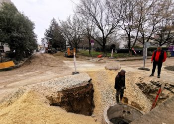 ΔΕΥΑΤ: Στην πλατεία Αγρότισσας νέο έργο για τα όμβρια ύδατα