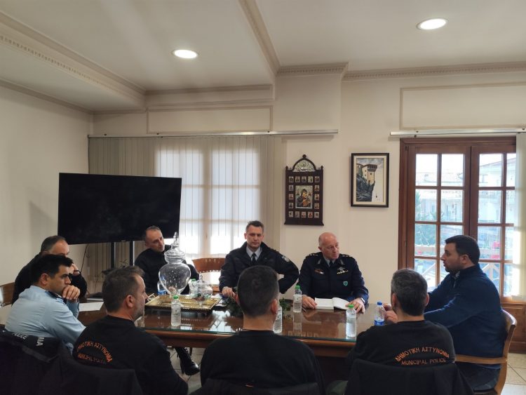 Αξιολόγηση των κυκλοφοριακών δεδομένων  από Δήμο Μετεώρων και Ελληνική Αστυνομία και λήψη νέων μέτρων για την αντιμετώπιση κυκλοφοριακών αρρυθμιών