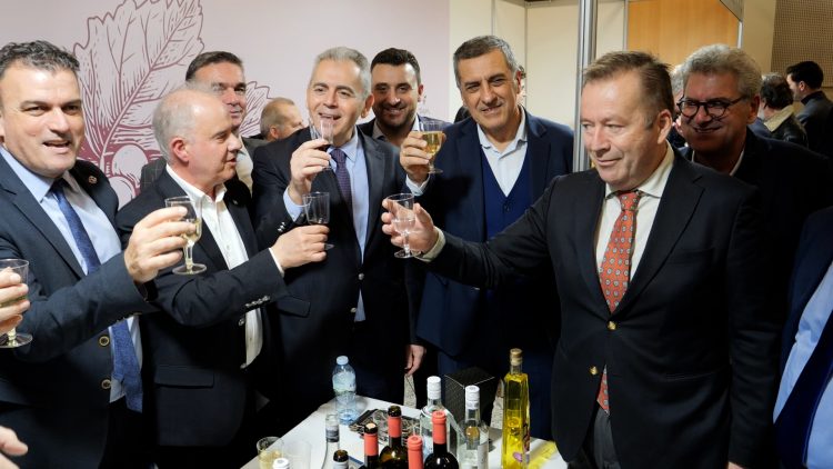 Κέρδισαν τις εντυπώσεις οι θεσσαλικές γεύσεις στην Αθήνα