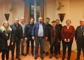 Νέα συνάντηση Τριαντόπουλου με πλημμυροπαθείς της Φαρκαδόνας