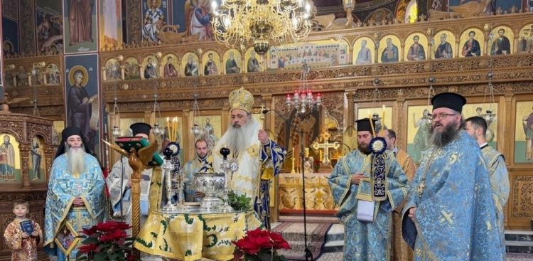 Με κάθε λαμπρότητα εορτάστηκαν σήμερα τα Θεοφάνεια στην Καλαμπάκα