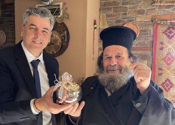 Έκοψαν την Πρωτοχρονιάτικη Πίτα στην Καστανιά