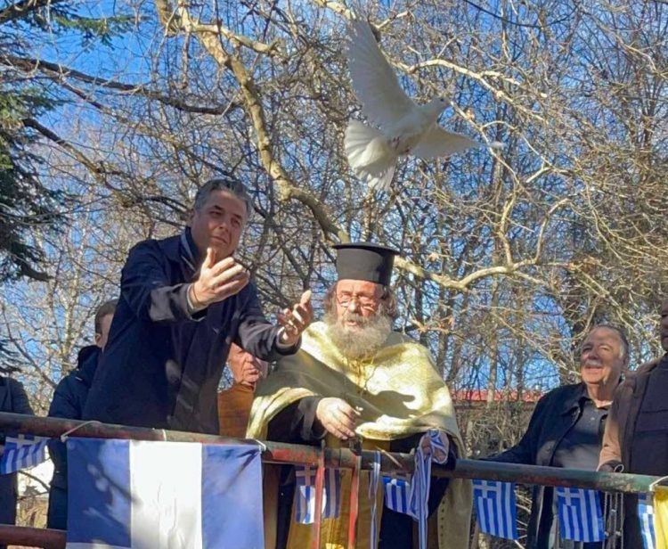 Γιορτάστηκαν τα Θεοφάνεια στην Καστανιά Καλαμπάκας