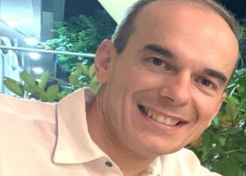 ΣΟΚ και θλίψη: έφυγε από τη ζωή ο 49χρονος γιατρός Αλέξανδρος Θεοδοσίου