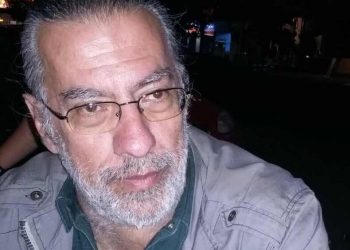 Έφυγε από τη ζωή ο Αστέριος Καραποστόλης