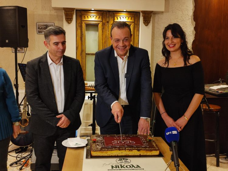Σε κλίμα αισιοδοξίας και ενότητας η κοπή πίτας της ΝΕ Τρικάλων του ΣΥΡΙΖΑ-ΠΣ