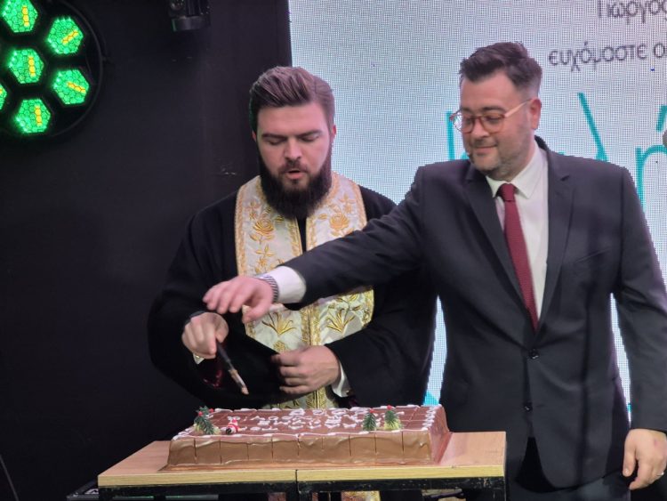Με αισιοδοξία, δυναμισμό και πολύ κέφι η κοπή πίτας της παράταξης ‘ΤΡΙΚΑΛΑ – Τόπος να ζούμε!'”
