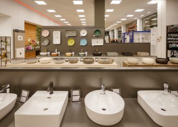 Λακιώτης Showroom Τρίκαλα: Εκεί που το Design συναντά την καινοτομία!
