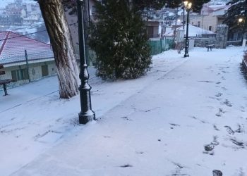 Καιρός: Άρχισε να το στρώνει – Πού θα χιονίσει τις επόμενες ώρες