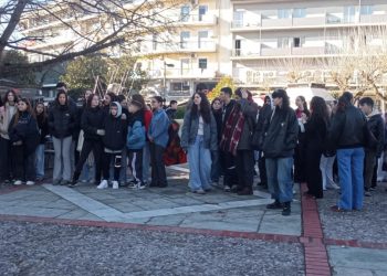 Μετά μουσικής ανέδειξαν τα προβλήματα οι μαθητές του Μουσικού Σχολείου Τρικάλων