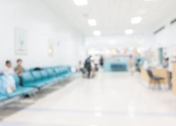 Λάρισα: 29χρονος νοσηλεύεται με σοβαρά τραύματα στο Γενικό Νοσοκομείο – Δύο συλλήψεις