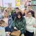 Κοπή πίτας με άρωμα βιβλίου στο Βιβλιοπωλείο Παπαγιάννη – Το φλουρί έγραψε… φιλαναγνωσία!