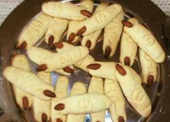 Τα δάχτυλα της μάγισσας